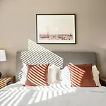 Landing At The Mark At Midtown - 2 Bedrooms In Northeast Dallas